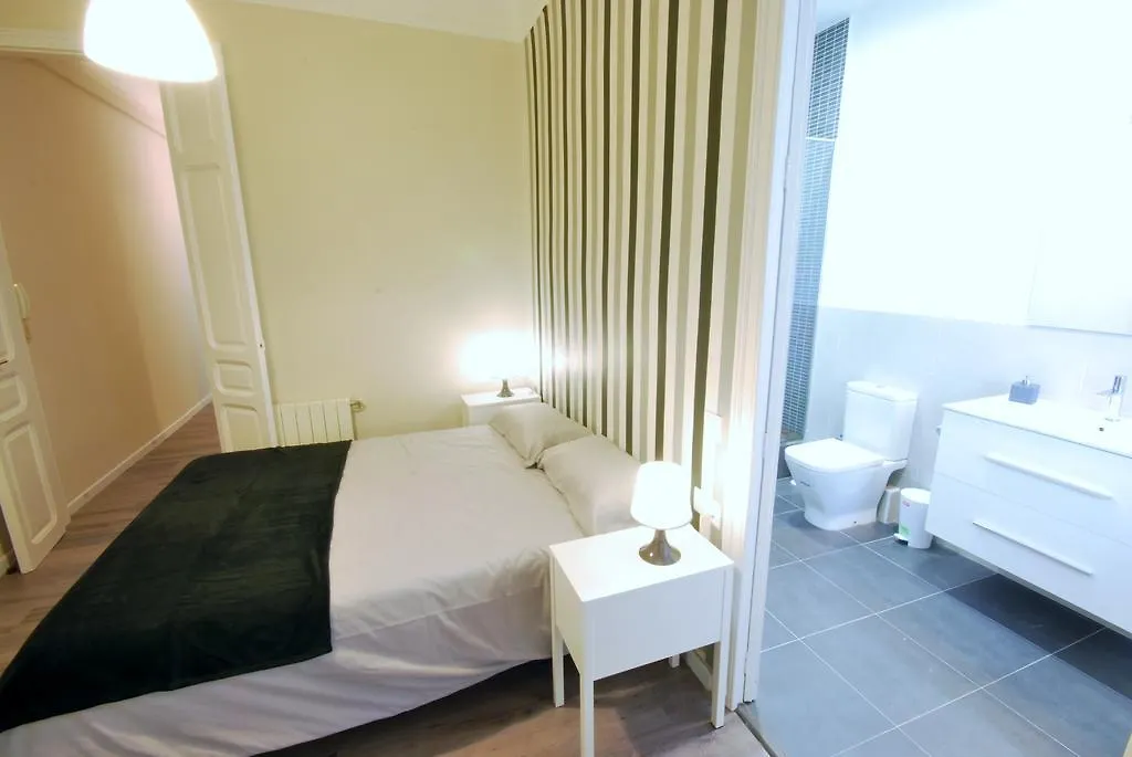 Corsega Sdb Apartment Barcelona Spain