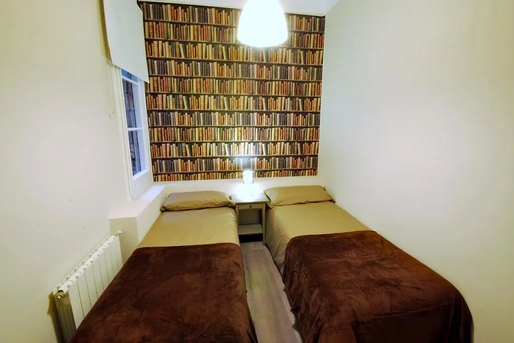 Corsega Sdb Apartment Barcelona Spain
