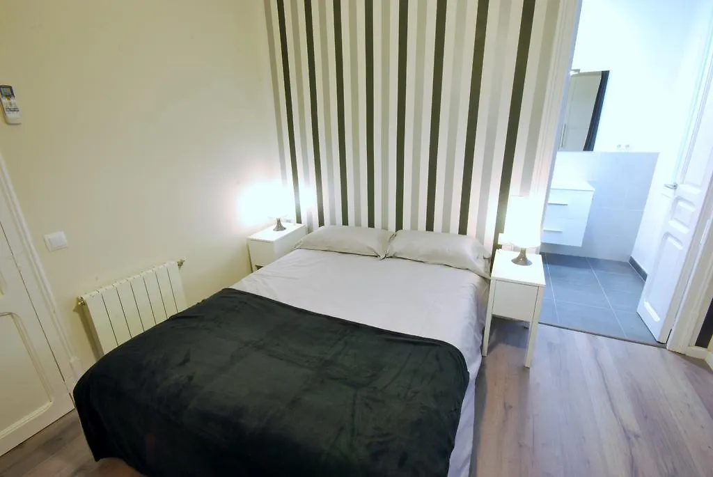 Corsega Sdb Apartment Barcelona
