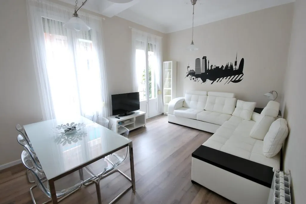 Corsega Sdb Apartment Barcelona